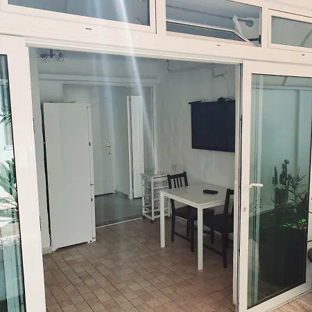Apartment 2-7 *