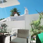 Apartament 2-7 *